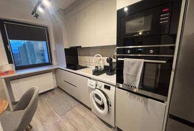 Apartament cu 2 camere decomandat în Tractorul - 7