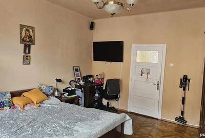 Casă cu 3 camere în Central - 12