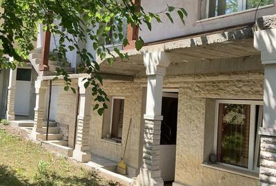 Casă cu 4 camere cu Teren 350 Mp în Viștea - 10