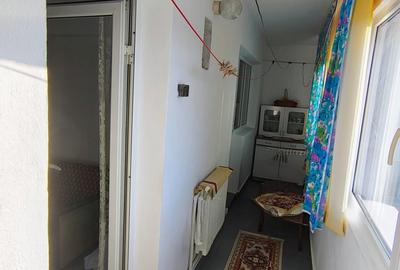 Apartament cu 3 camere decomandat în Școlilor - 10