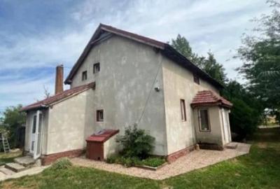 Casă cu 5 camere cu Teren 3124 Mp în Central - 16