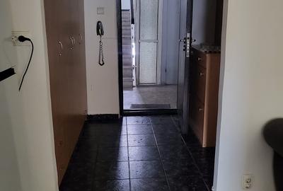 Garsonieră decomandată, mobilată în Dristor - 4