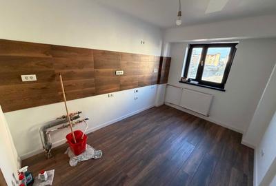 Apartament cu 3 camere decomandat în Decebal - 5