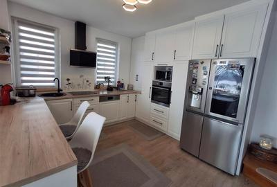 Casă cu 4 camere cu Teren 150 Mp în Aeroport - 17