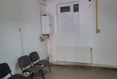 Casă cu 5 camere cu Teren 100 Mp în Central - 4