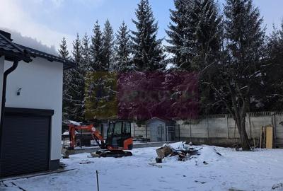 Casă individuală cu 6 camere cu Canalizare în Central - 41