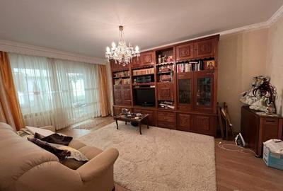 Apartament 3 camere-Scoala Nr 10-Lidl-et 2/3 - 2