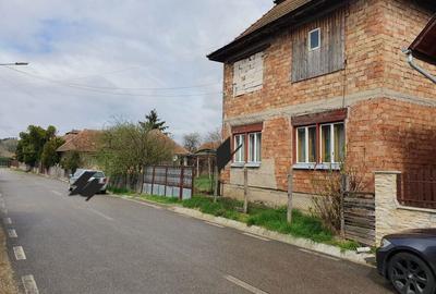 Casă cu 4 camere în Turda - 2