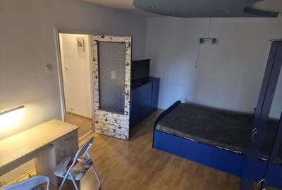 Ozana, 1D ecembrie 1918, 5 min. metrou, apartament 2 camere - 1