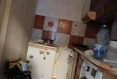 Zona Fratelia-Chisodei, apartament 2 camere, etaj 3 din 4, pre? 40000 euro negociabil - 3
