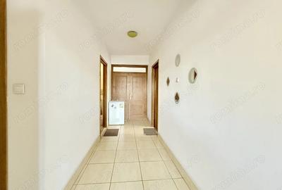 Casa practica, cu curte ?i parcare, in zona centrala - Parcul Carol - 15