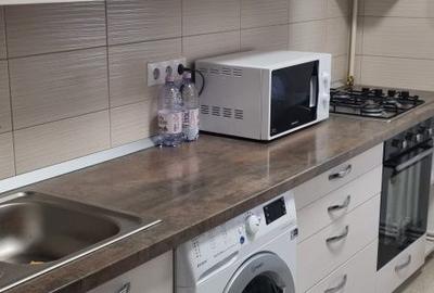 Apartament cu 2 camere decomandat în Pandurilor - 8