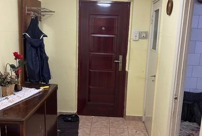 Vânzare apt. 3 camere metrou 1 Decembrie - 2