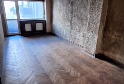 Apartament cu 3 camere semidecomandat în Centrul Istoric - 6