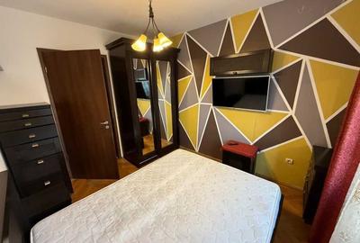 Apartament cu 3 camere semidecomandat în Romană - 9