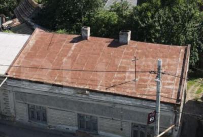 Casă cu 4 camere cu Teren 1434 Mp în Ițcani - 2