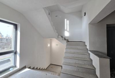 Apartament cu 4 camere decomandat în 1 Decembrie 1918 - 22