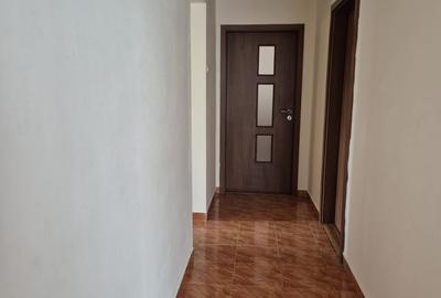 Apartament cu 4 camere semidecomandat, mobilat în Cedonia - 7