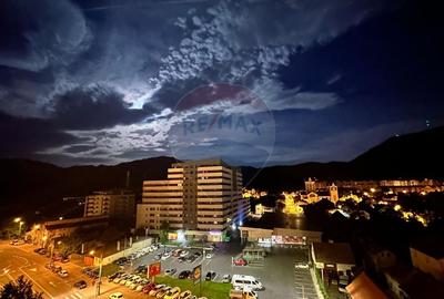 Apartament spatios cu 4 camere, vedere spectaculoasa, intrare Racadau - 2