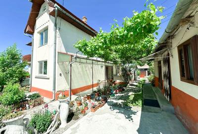 Casă cu 4 camere cu Teren 998 Mp în Central - 4