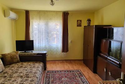 Casă cu 4 camere în Scărișoara - 1