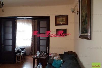 EFR UPGRADE - Casa cocheta (parter si curte) inchiriere zona str Gherghel - Dome - 2