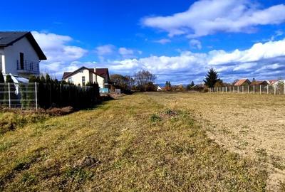 Lot de teren provenit din gradina unei case din centrul cartierului Stupini - 2