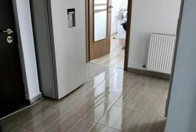 Apartament cu 3 camere decomandat în Tractorul - 8