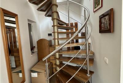 Apartament cu 3 camere decomandat în Central - 3