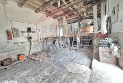 Teren de 1160 mp, în Dârlos - 2