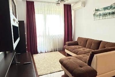 Apartament cu 3 camere decomandat în Sisești