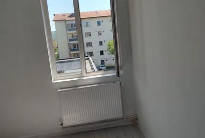 Apartament cu 2 camere semidecomandat în Central - 8