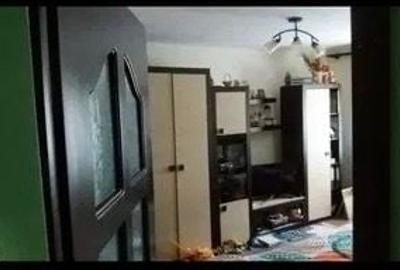 Apartament cu o camera decomandat, etaj 3/4, zona Tatarasi - 2