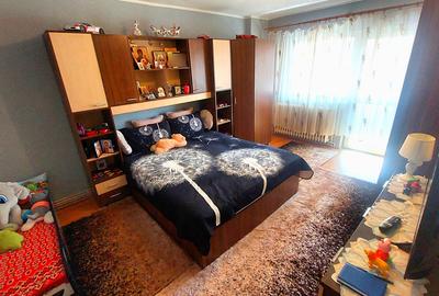 Apartament cu 4 camere decomandat, mobilat în Cetate - 2