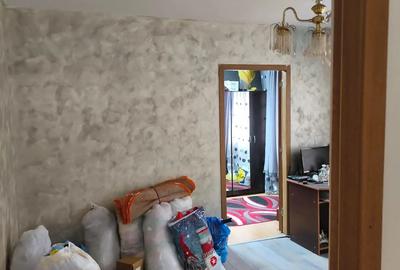 Vand apartament 3 camere in Caracal - 1