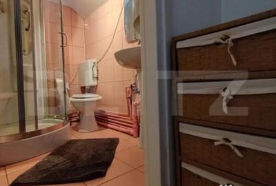 Casă cu 7 camere cu Teren 440 Mp în Poiana - 12