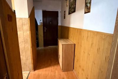 Apartament cu 3 camere decomandat în Exterior Vest - 1