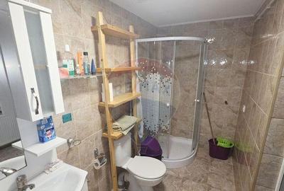 Casa / Vila cu 4 camere de vanzare Tarcau - 6