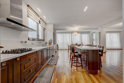 Apartament cu 5 camere decomandat în Iancu Nicolae - 3