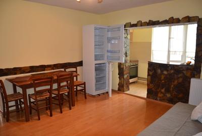 Apartament cu 3 camere semidecomandat, mobilat în Aradului - 1