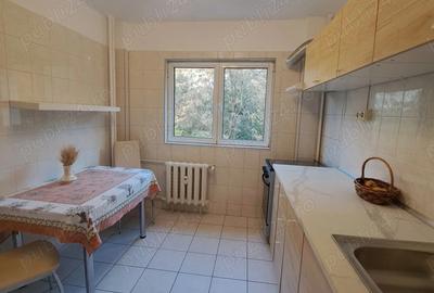 Apt. 2 camere linistit de inchiriat, metrou Stefan cel Mare - 5
