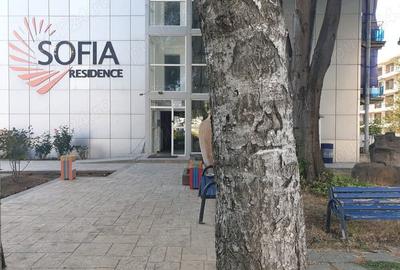 Inchiriez garsoniere de sezon,Saturn - 1