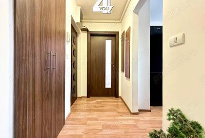 Apartament cu 3 camere semidecomandat în Podgoria