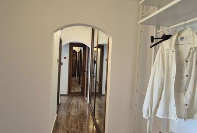 Apartament cu 3 camere decomandat în Micro 16 - 3