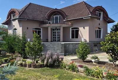 Casă cu 4 camere în Iosia - 1