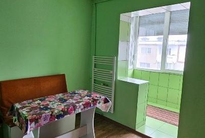 Apartament cu 2 camere decomandat în Micălaca - 2