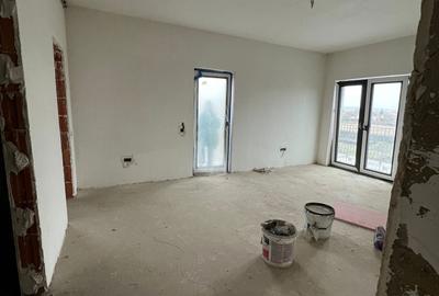 Apartament cu 4 camere decomandat în Exterior Vest - 4