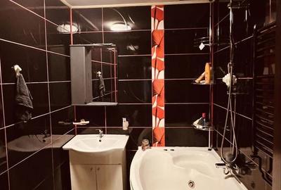 Apartament cu 3 camere decomandat în Apusului - 5