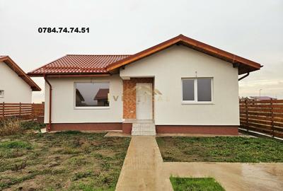 Casa pe un singur nivel cu 3 camere - com Berceni - 1