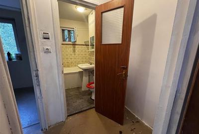 Apartament 3 camere de vanzare  Tei, Sector 2, Bucuresti,49 mp utili + balcon, - 6